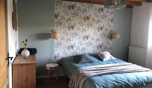 Queen Room with Garden View