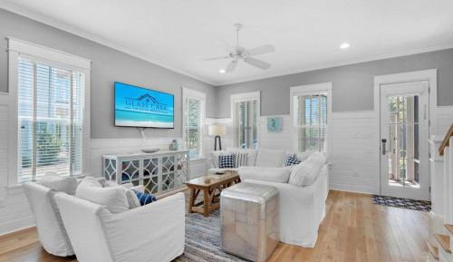 Four-Bedroom Holiday Home