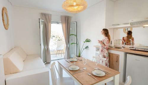 One-Bedroom Apartment with Balcony and Mountain View  