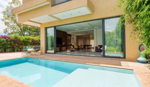 One-Bedroom Villa