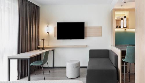 Comfort King Studio