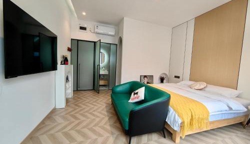 Two-Bedroom Suite