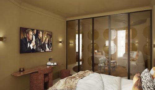 Original Suite Shower Bath and Terrace