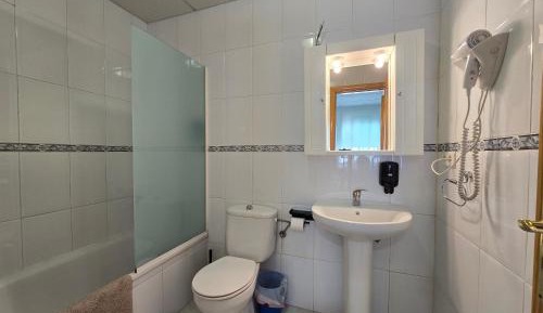 Triple Room with Private Bathroom