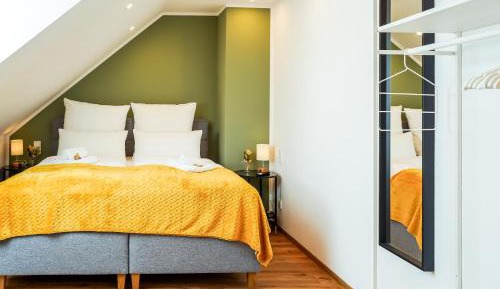 Three-Bedroom Deluxe Apartment