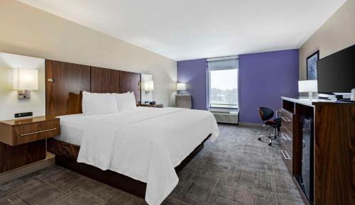 King Room - Non-Smoking