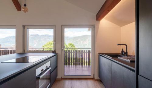 Two-Bedroom Apartment with Mountain View