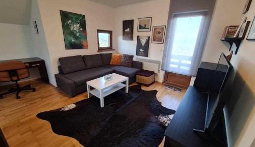 One-Bedroom Holiday Home
