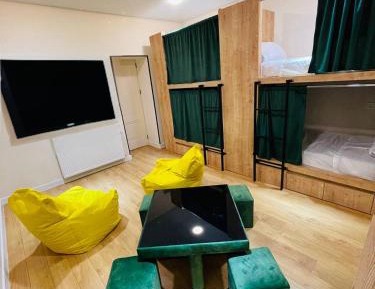 Bed in 4-Bed Mixed Dormitory Room