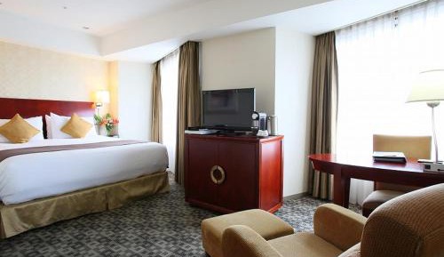 Business Class King Room - Non-Smoking - Half-Board Included