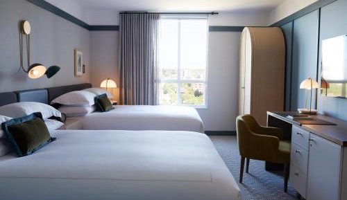 Queen Room with Two Queen Beds - Executive Level - Non-Smoking