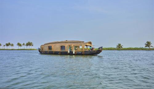 One Bedroom Houseboat CH