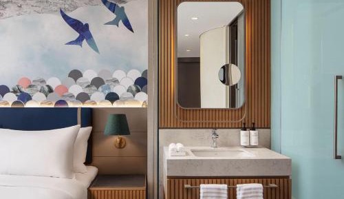 Superior Twin Room with City View