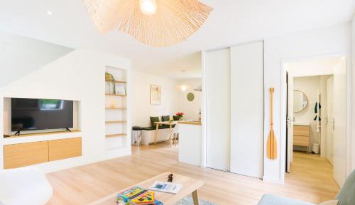 Three-Bedroom Holiday Home 