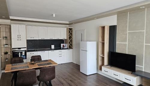 One-Bedroom Apartment with Balcony