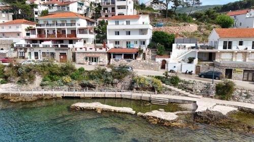 Two-Bedroom Apartment with Terrace and Sea View