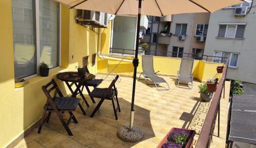 Deluxe Apartment