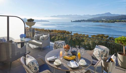 Lake View Suite with Terrace