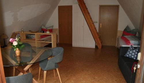 One-Bedroom Apartment with Balcony