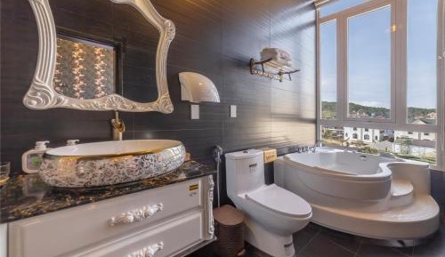 Superior Queen Room