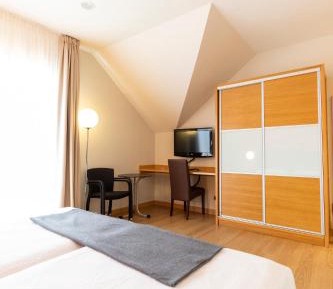 Twin Room with Balcony