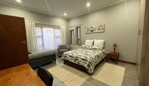 Deluxe Family Suite