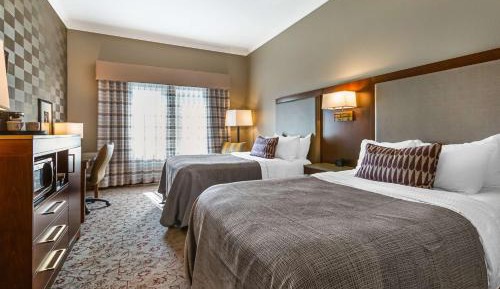 Queen Room with Two Queen Beds - Non-Smoking