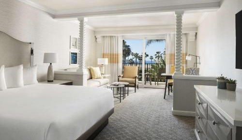 King Room with Partial Ocean View