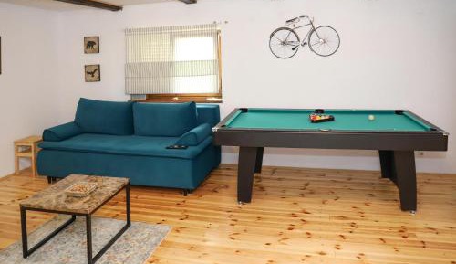 One-Bedroom Holiday Home