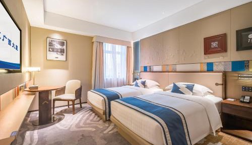 Twin Room with Private Bathroom