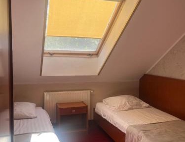 Small Twin Room