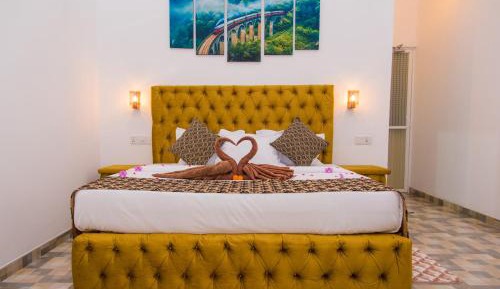 Deluxe Double Room with Balcony