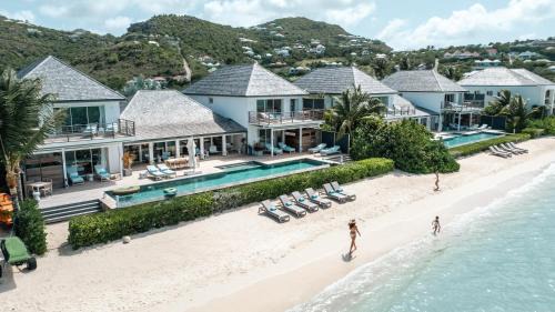Villa Aqua or Bleu 6-Bedroom