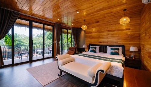 Deluxe Bungalow