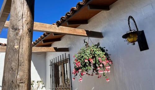 One-Bedroom House