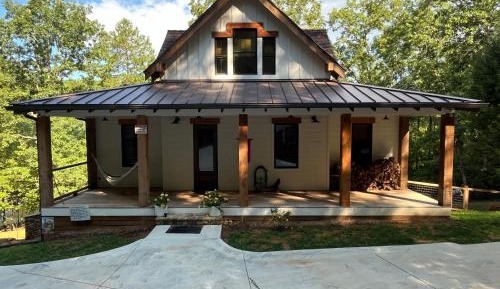Seven-Bedroom House