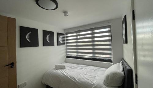 Deluxe Single Room