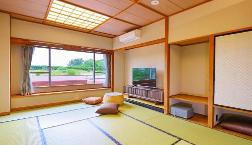 Economy Japanese-Style-Room 36 sqm - Indoor Bath - Non-Smoking