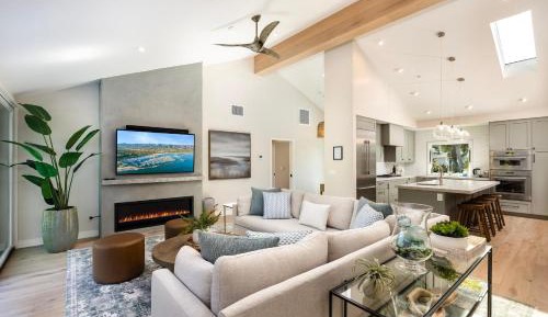 Four-Bedroom Holiday Home