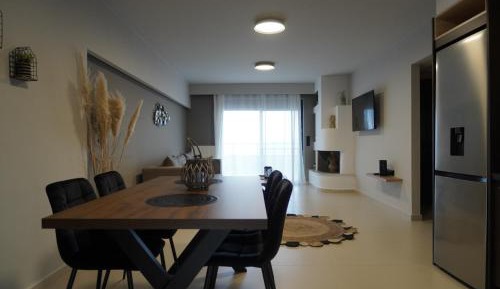 Two-Bedroom Apartment with Terrace and Sea View