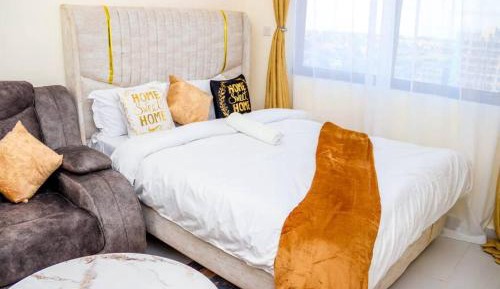 Studio Apartment with Queen Bed