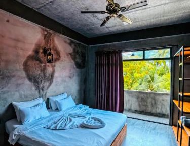 Triple Room with Balcony