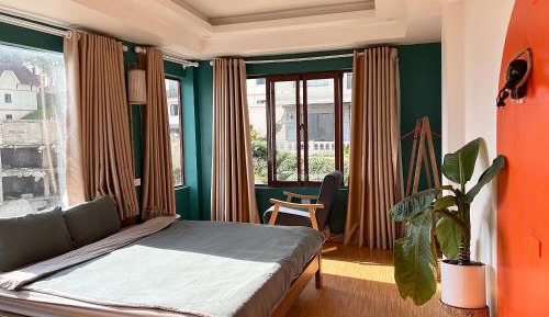 King Room with Mountain View