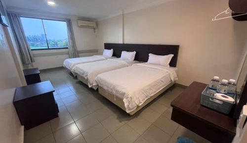 Triple Room with Bathroom