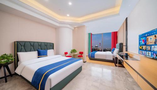 Superior Twin Room with City View