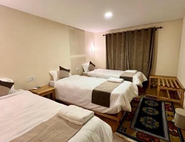 Triple Room with Mountain View