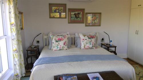 Deluxe Double Room with Balcony and Sea View