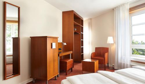 Commander - Double Room
