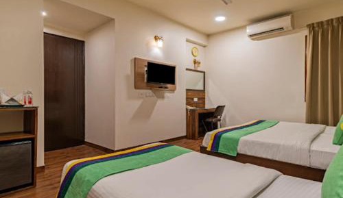 Executive Triple Room