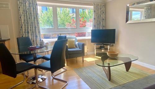 2 Bedroom Superior Apartment